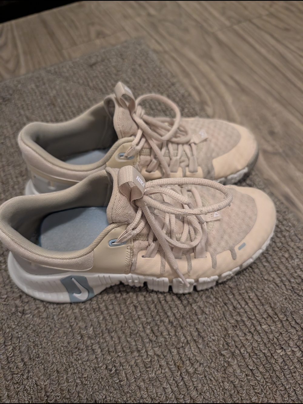 Nike Free Metcon 5 Sneakers